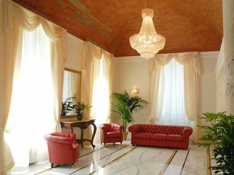 Hotel Embassy Floransa 4*,  İtalya