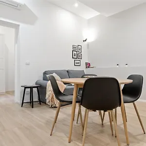 Apartment Piazza Maggiore White Italy