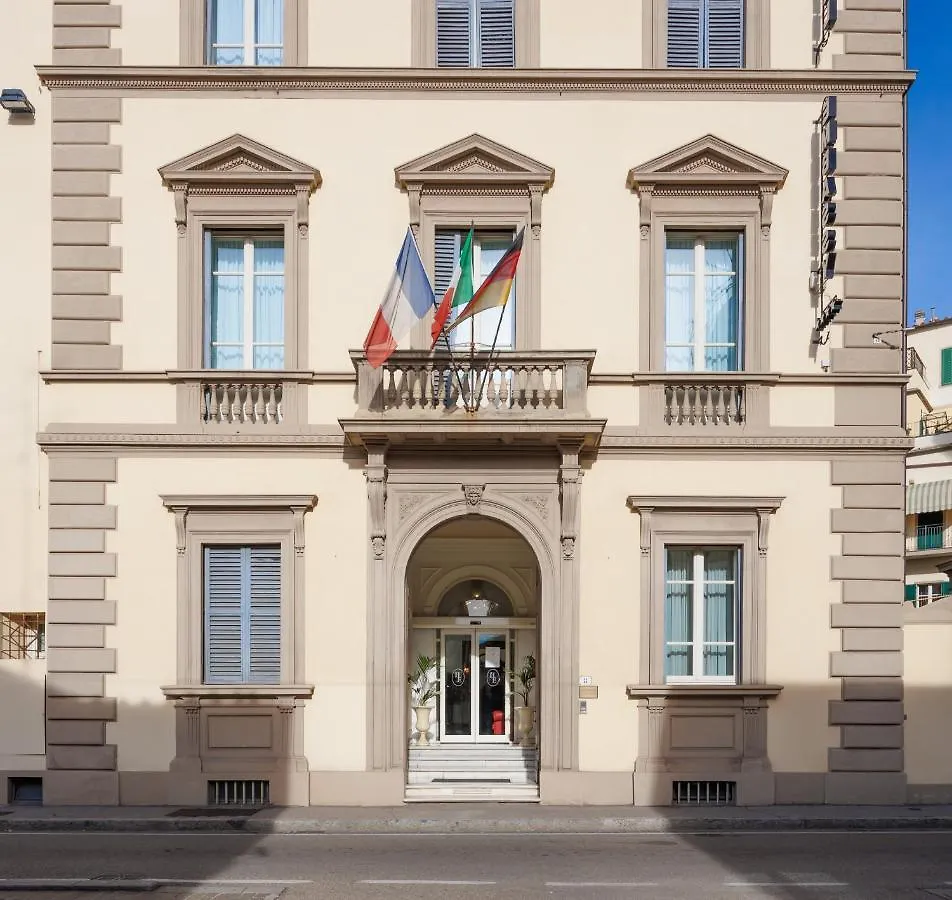 Hotel Embassy Florence 4*,