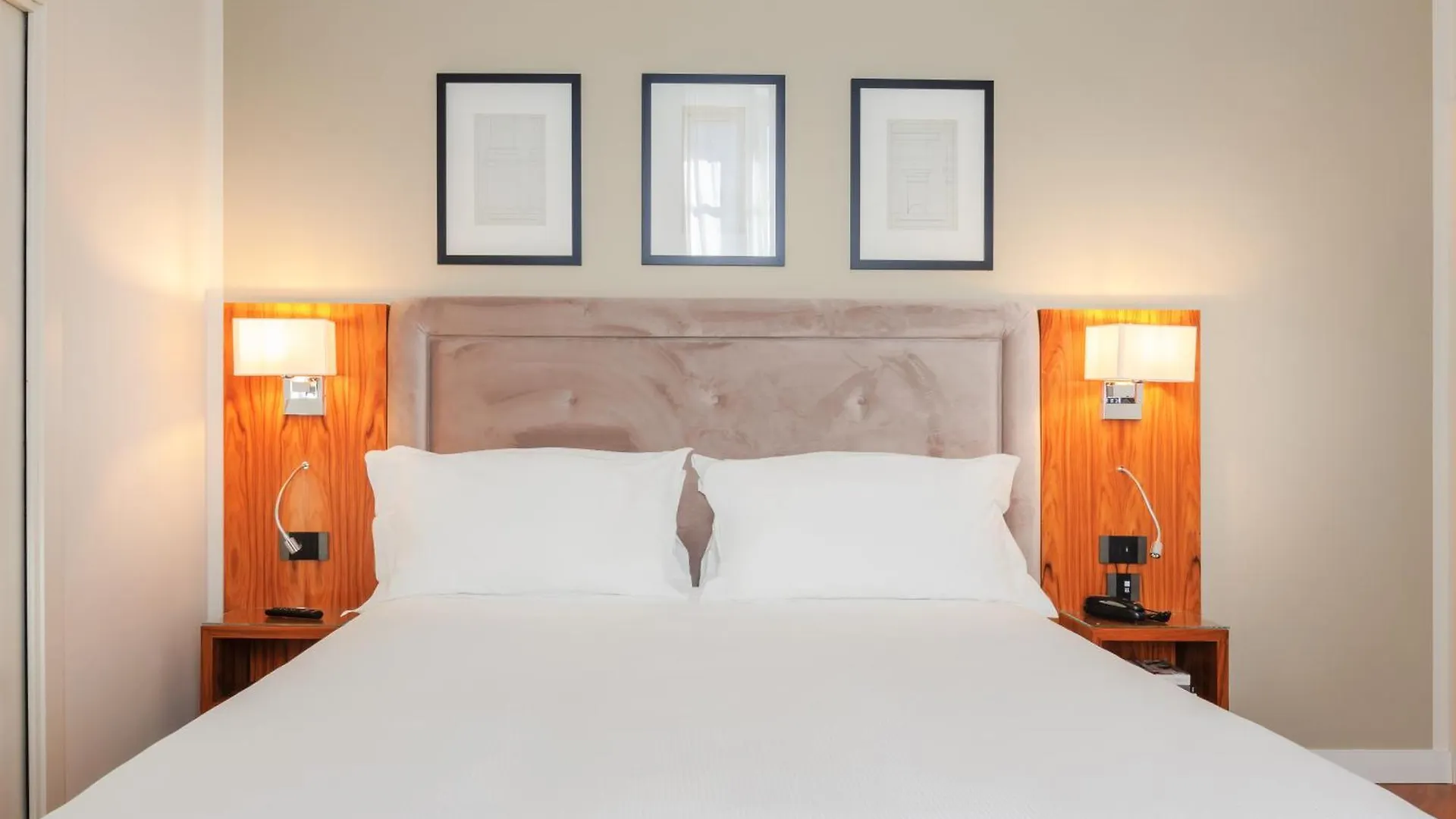 ****  Hotel Embassy Florence Italy
