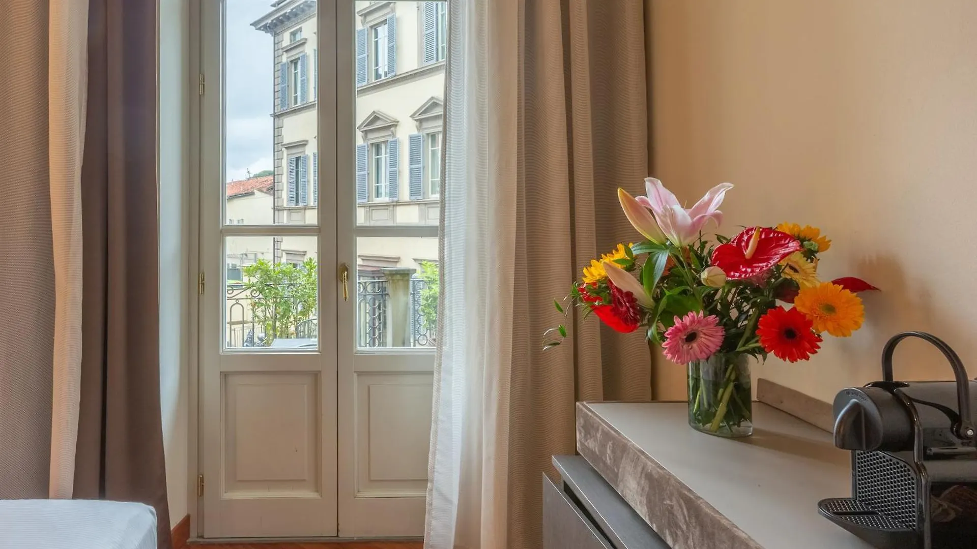 Hotel Embassy Florence 4*,  Italy